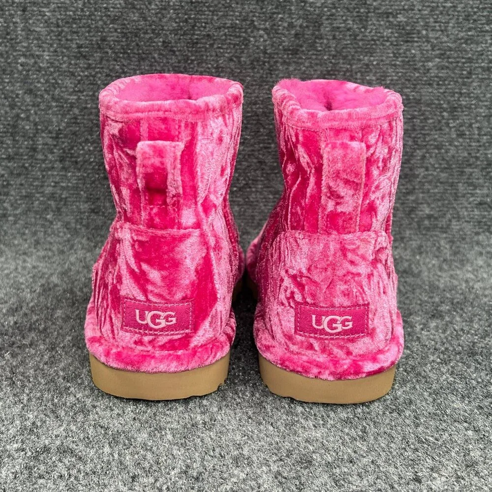 UGG Classic Mini II Velvet Boots Girls Size 6 Hot Pink Short Snow Winter Pull On